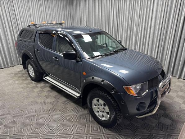 Mitsubishi L200 IV с пробегом 2008 года, цена 1 459 000 рублей, 157228 км, offers.body_type.unknown, Автокод Объявления
