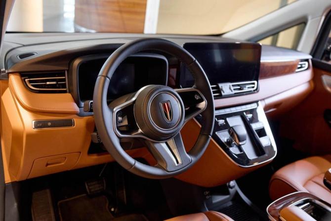 Новый Hongqi HQ9 2025 года, цена 7 350 000 рублей, минивэн, Автокод Объявления