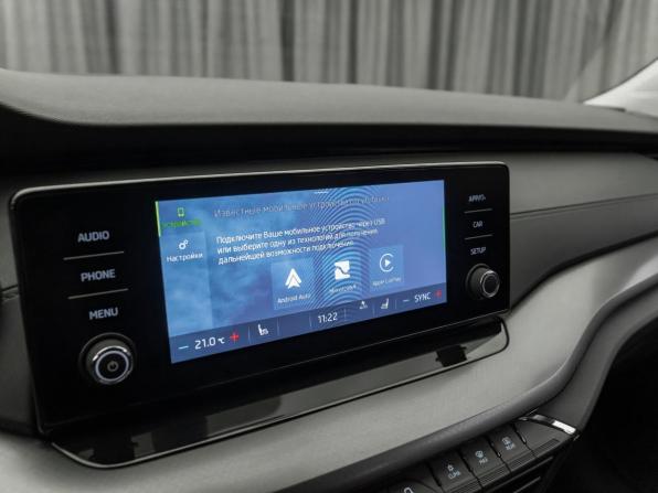 Skoda Octavia IV (A8) с пробегом 2021 года, цена 2 360 000 рублей, 51116 км, лифтбек, Автокод Объявления