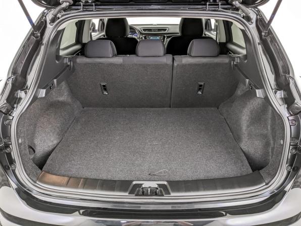 Nissan Qashqai II с пробегом 2017 года, цена 1 815 000 рублей, 68860 км, внедорожник, Автокод Объявления
