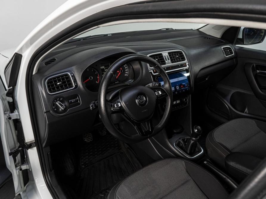 Volkswagen Polo V Рестайлинг Тюмень  - изображение 10