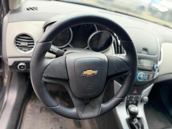 Chevrolet Cruze I Рестайлинг с пробегом 2013 года, цена 727 000 рублей, 182774 км, седан, Автокод Объявления