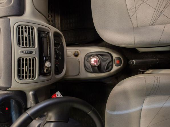 Renault Symbol I с пробегом 2002 года, цена 285 000 рублей, 233117 км, седан, Автокод Объявления