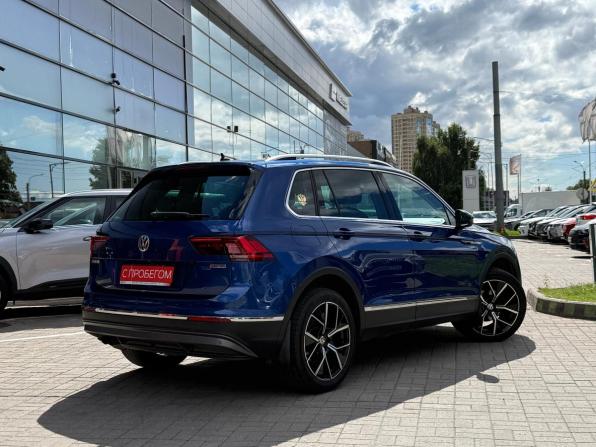 Volkswagen Tiguan II с пробегом 2018 года, цена 1 899 000 рублей, 242000 км, внедорожник, Автокод Объявления