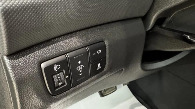Hyundai Creta I Рестайлинг с пробегом 2020 года, цена 1 999 000 рублей, 111800 км, внедорожник, Автокод Объявления