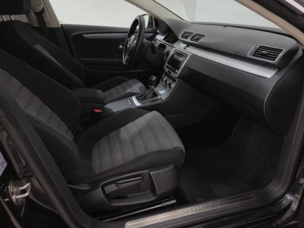 Volkswagen Passat CC I Рестайлинг с пробегом 2013 года, цена 1 320 000 рублей, 156036 км, седан, Автокод Объявления