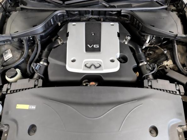 Infiniti Q70 I Рестайлинг с пробегом 2015 года, цена 2 425 000 рублей, 93317 км, седан, Автокод Объявления