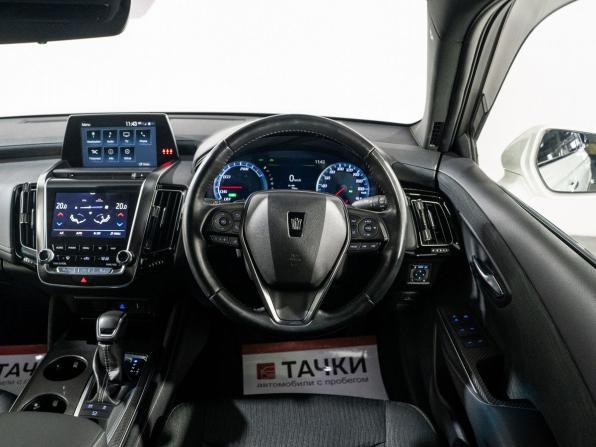 Toyota Crown XV (S220) с пробегом 2019 года, цена 3 500 000 рублей, 37171 км, седан, Автокод Объявления