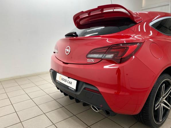 Opel Astra J Рестайлинг с пробегом 2011 года, цена 760 000 рублей, 210438 км, хэтчбек, Автокод Объявления