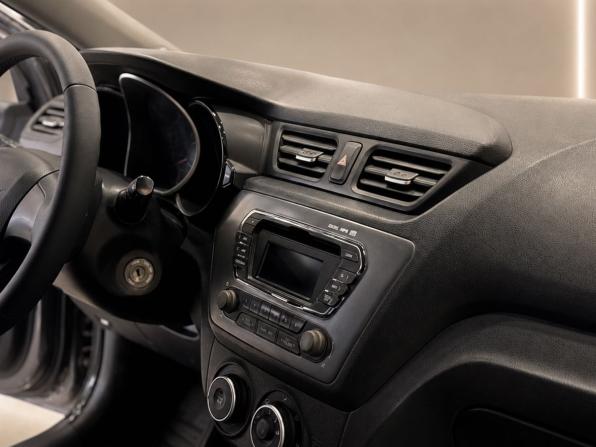 Kia Rio III с пробегом 2012 года, цена 795 000 рублей, 185000 км, седан, Автокод Объявления
