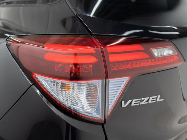 Honda Vezel I с пробегом 2014 года, цена 1 400 000 рублей, 172000 км, внедорожник, Автокод Объявления