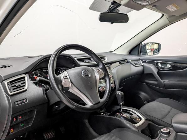 Nissan Qashqai II с пробегом 2018 года, цена 1 585 000 рублей, 106759 км, внедорожник, Автокод Объявления