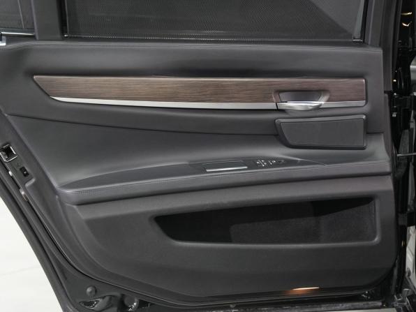 BMW 7 серии V (F01/F02/F04) Рестайлинг с пробегом 2013 года, цена 1 899 000 рублей, 157000 км, седан, Автокод Объявления
