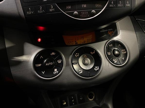 Toyota RAV4 III (XA30) с пробегом 2006 года, цена 1 149 000 рублей, 172153 км, внедорожник, Автокод Объявления