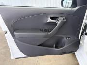 Volkswagen Polo V Рестайлинг Краснодар  - изображение 36