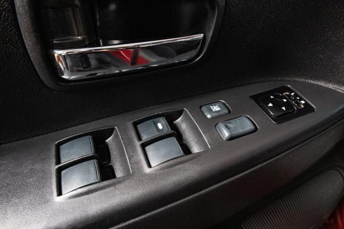 Mitsubishi ASX I Рестайлинг с пробегом 2012 года, цена 1 119 000 рублей, 131000 км, внедорожник, Автокод Объявления