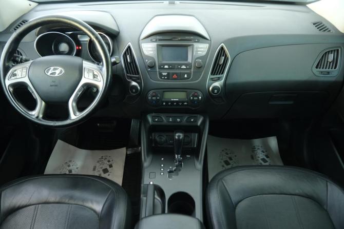 Hyundai ix35 I Рестайлинг с пробегом 2014 года, цена 1 869 000 рублей, 157000 км, внедорожник, Автокод Объявления