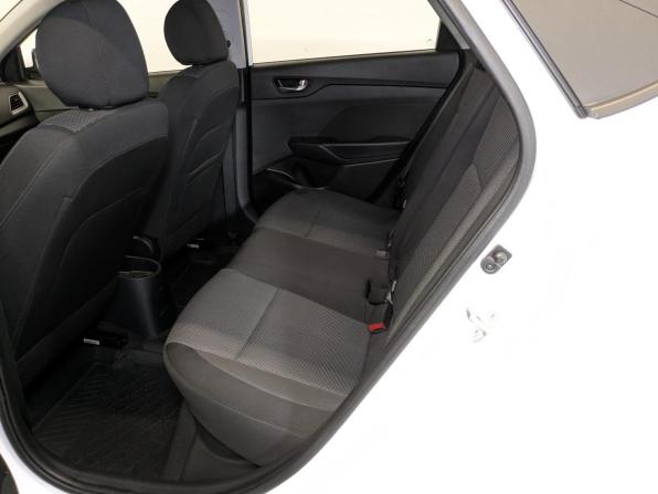 Hyundai Solaris II Рестайлинг с пробегом 2022 года, цена 1 565 000 рублей, 124258 км, седан, Автокод Объявления