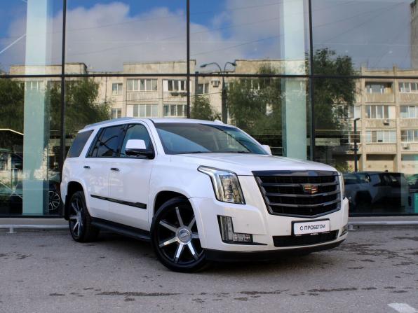 Cadillac Escalade IV с пробегом 2016 года, цена 3 695 000 рублей, 112162 км, внедорожник, Автокод Объявления