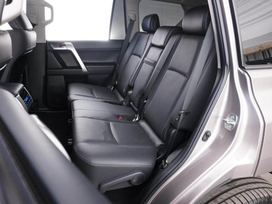 Toyota Land Cruiser Prado 150 Series Рестайлинг 3 Москва  - изображение 10