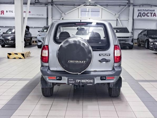 Chevrolet Niva I с пробегом 2006 года, цена 240 000 рублей, 310000 км, внедорожник, Автокод Объявления