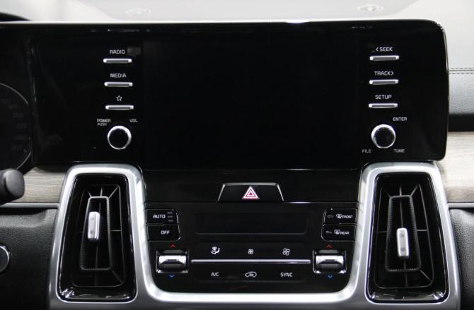 Kia Sorento IV с пробегом 2020 года, цена 3 395 950 рублей, 75175 км, внедорожник, Автокод Объявления