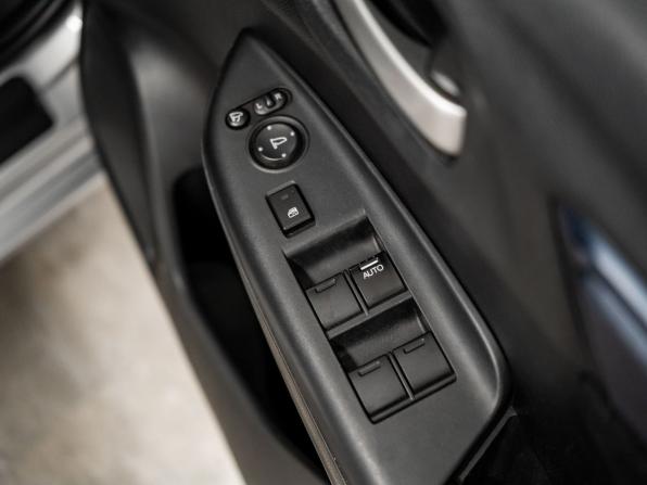 Honda Shuttle II с пробегом 2019 года, цена 1 260 000 рублей, 126441 км, универсал, Автокод Объявления