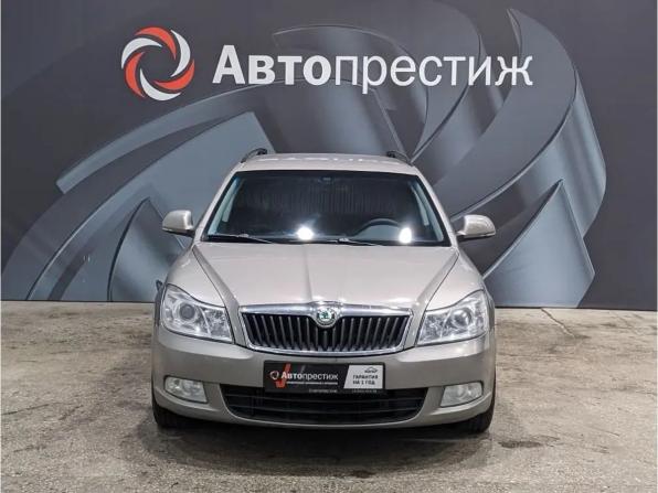 Skoda Octavia II (A5) Рестайлинг с пробегом 2011 года, цена 545 000 рублей, 300000 км, универсал, Автокод Объявления