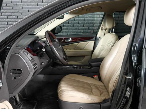 Hyundai Equus II с пробегом 2011 года, цена 1 650 000 рублей, 175092 км, седан, Автокод Объявления