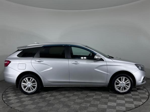Lada (ВАЗ) Vesta I с пробегом 2018 года, цена 1 025 000 рублей, 92405 км, универсал, Автокод Объявления