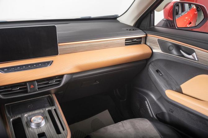 Haval Jolion I с пробегом 2022 года, цена 1 799 000 рублей, 44200 км, внедорожник, Автокод Объявления