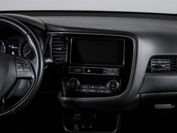 Mitsubishi Outlander III Рестайлинг 3 с пробегом 2019 года, цена 1 960 000 рублей, 165231 км, внедорожник, Автокод Объявления