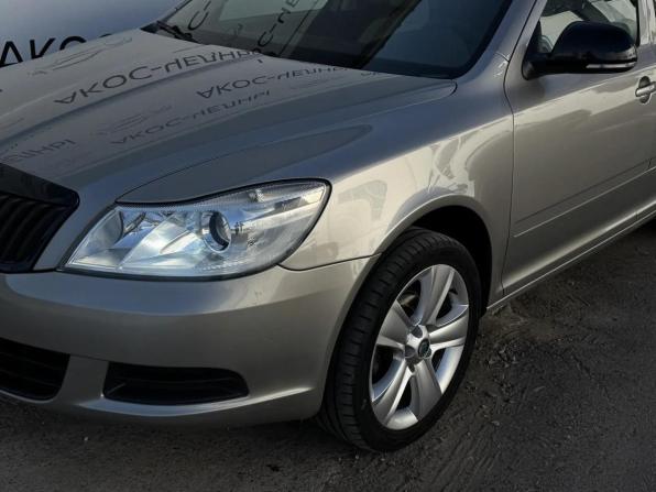 Skoda Octavia II (A5) Рестайлинг с пробегом 2012 года, цена 850 000 рублей, 145277 км, лифтбек, Автокод Объявления