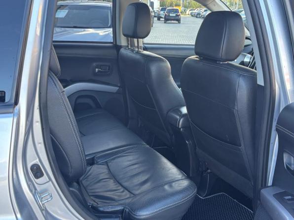 Mitsubishi Outlander II Рестайлинг с пробегом 2011 года, цена 1 175 000 рублей, 218584 км, внедорожник, Автокод Объявления