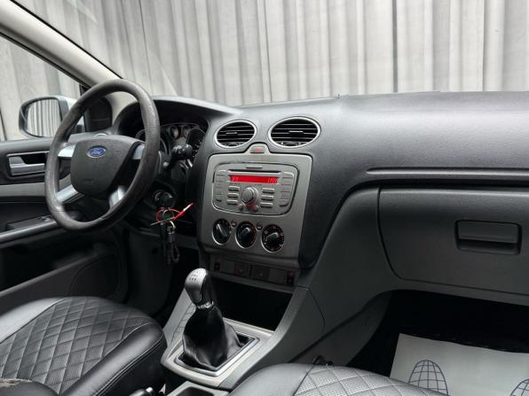Ford Focus II Рестайлинг с пробегом 2009 года, цена 499 000 рублей, 248000 км, седан, Автокод Объявления