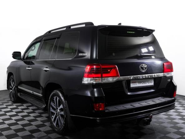 Toyota Land Cruiser 200 Series Рестайлинг 2 с пробегом 2018 года, цена 7 000 000 рублей, 145222 км, внедорожник, Автокод Объявления