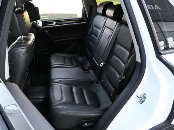 Volkswagen Touareg II с пробегом 2012 года, цена 1 860 000 рублей, 213622 км, внедорожник, Автокод Объявления