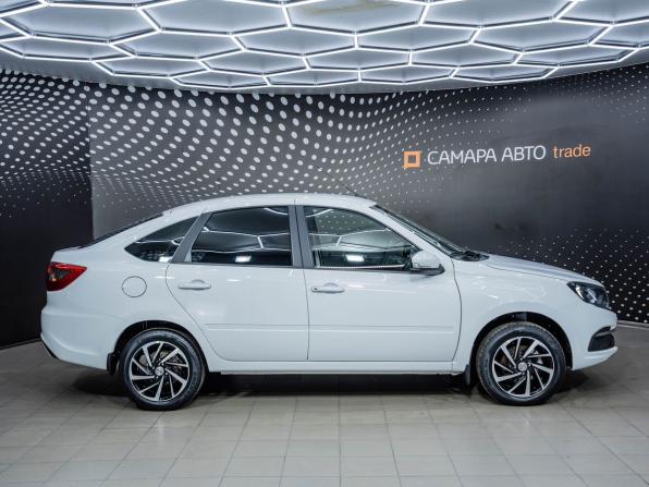 Lada (ВАЗ) Granta I Рестайлинг с пробегом 2025 года, цена 960 000 рублей, 5672 км, лифтбек, Автокод Объявления