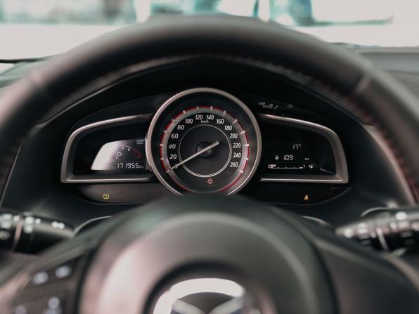 Mazda 3 III (BM) с пробегом 2014 года, цена 1 260 000 рублей, 171954 км, хэтчбек, Автокод Объявления