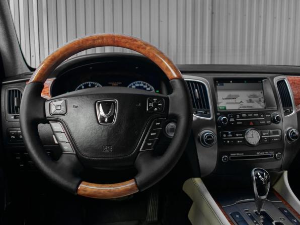 Hyundai Equus II с пробегом 2012 года, цена 1 685 000 рублей, 192422 км, седан, Автокод Объявления
