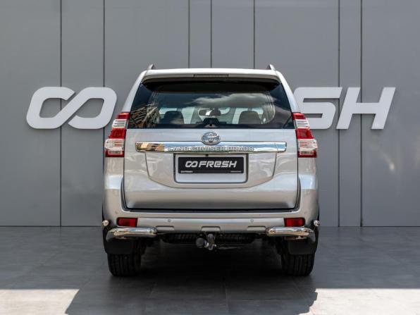 Toyota Land Cruiser Prado 150 Series Рестайлинг 1 с пробегом 2014 года, цена 3 190 000 рублей, 237494 км, внедорожник, Автокод Объявления