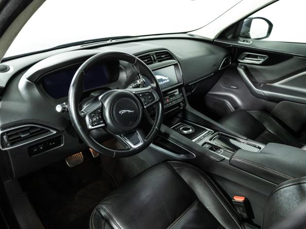 Jaguar F-Pace I с пробегом 2019 года, цена 2 299 700 рублей, 143404 км, внедорожник, Автокод Объявления