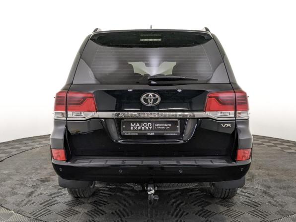 Toyota Land Cruiser 200 Series Рестайлинг 2 с пробегом 2015 года, цена 5 145 000 рублей, 152605 км, внедорожник, Автокод Объявления