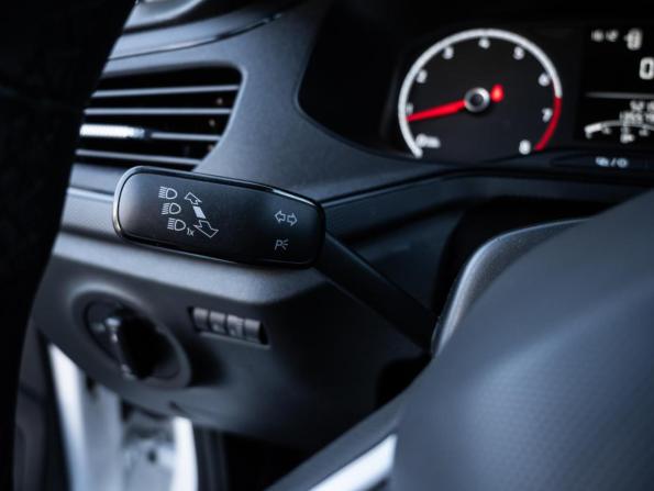 Volkswagen Polo VI с пробегом 2021 года, цена 1 360 000 рублей, 135579 км, лифтбек, Автокод Объявления