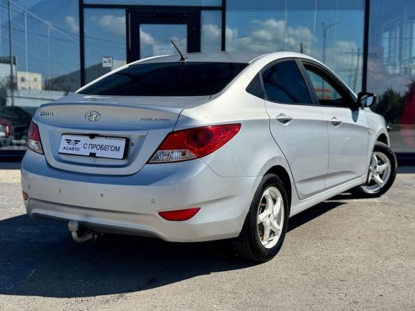 Hyundai Solaris I с пробегом 2014 года, цена 619 000 рублей, 187473 км, седан, Автокод Объявления