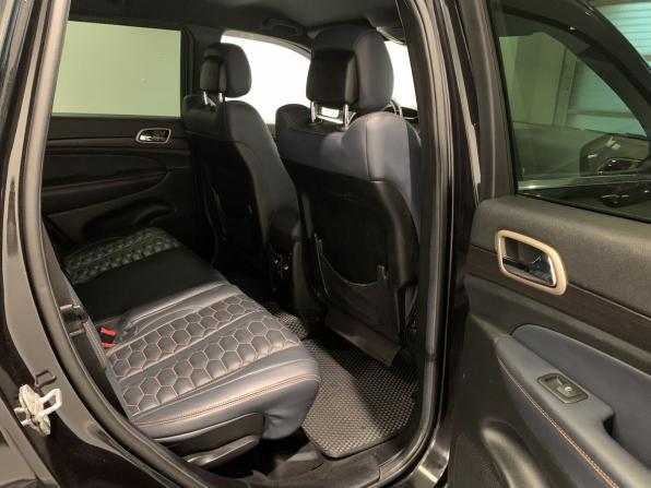 Jeep Grand Cherokee IV (WK2) Рестайлинг с пробегом 2013 года, цена 1 799 000 рублей, 185379 км, внедорожник, Автокод Объявления