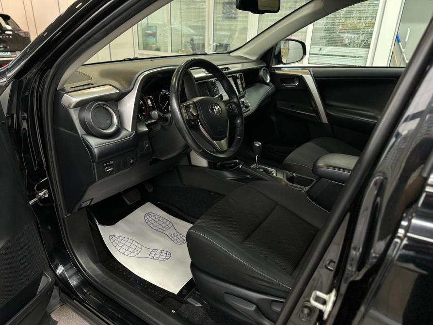 Toyota RAV4 IV (XA40) Рестайлинг Санкт-Петербург  - изображение 15