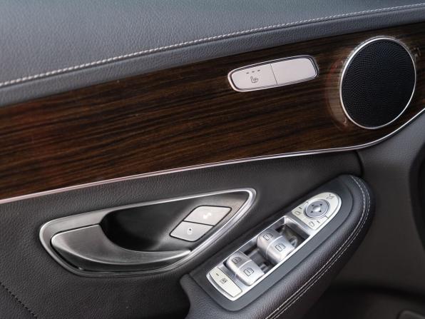 Mercedes-Benz C-Класс IV (W205) с пробегом 2015 года, цена 2 180 000 рублей, 133500 км, седан, Автокод Объявления