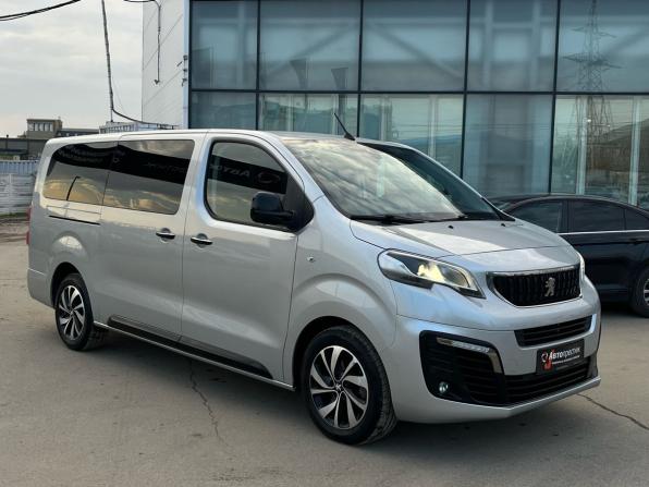 Peugeot Traveller I с пробегом 2019 года, цена 3 400 000 рублей, 67604 км, минивэн, Автокод Объявления
