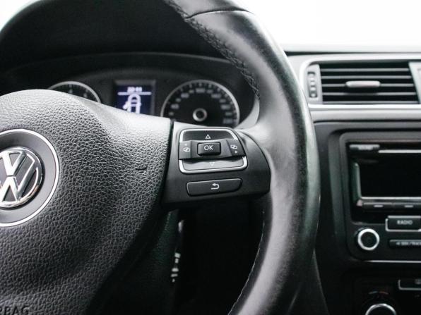 Volkswagen Jetta VI с пробегом 2012 года, цена 1 089 000 рублей, 105854 км, седан, Автокод Объявления